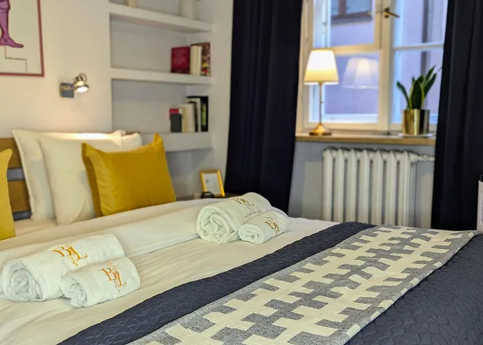 Bella Luna Luxury - Spacious 1br In Old Town * Warsaw